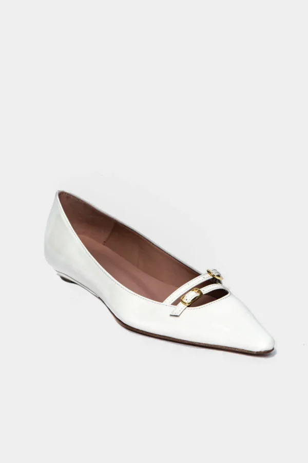 Ballerina Alexandra a punta in vernice latte n1052