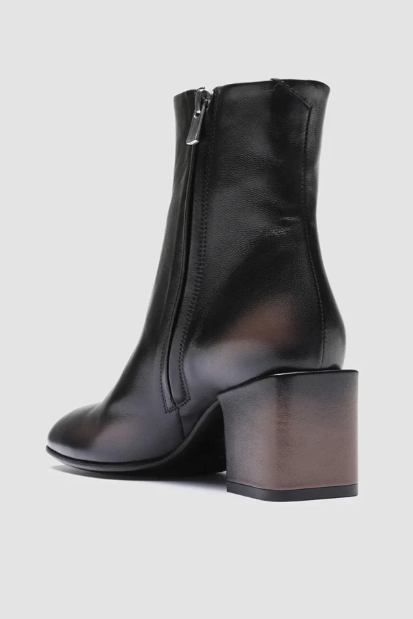 Stivaletto Tronchetto Officine Creative da donna in pelle nera lavinie 001